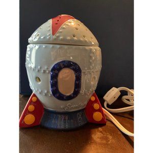 Retired Scentsy Rocket Ship corded Wax Warmer